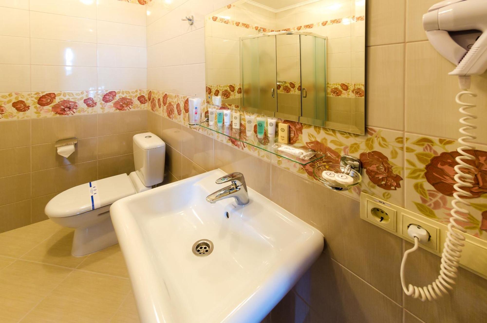 Franz Hotel&Restaurant Ivano-Frankivsk Quarto foto