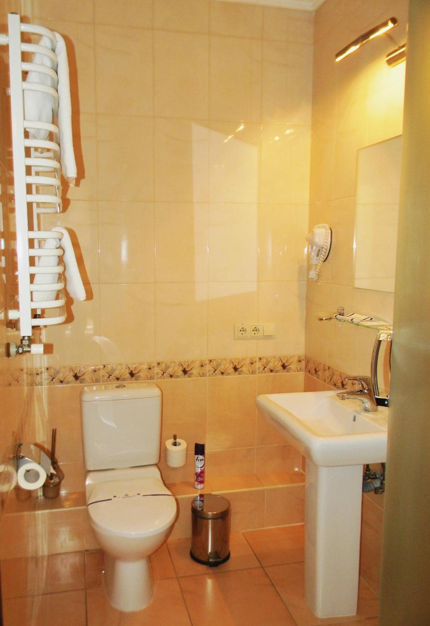 Franz Hotel&Restaurant Ivano-Frankivsk Quarto foto